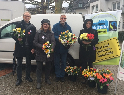 Rosenaktion Flower Power am 07.03.2019&nbsp;&copy;&nbsp;Gemeinde Engelskirchen